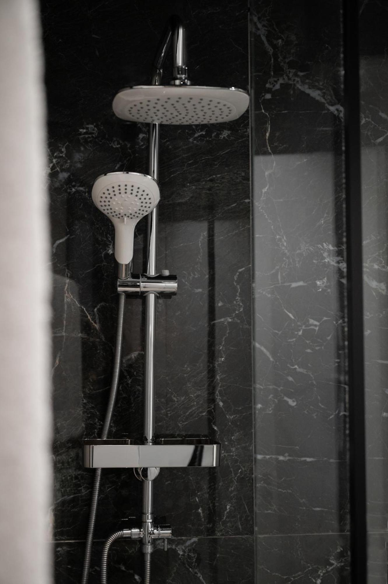 Alyvia Central Apartment 1 约阿尼纳 外观 照片